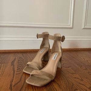 steve madden nude heels